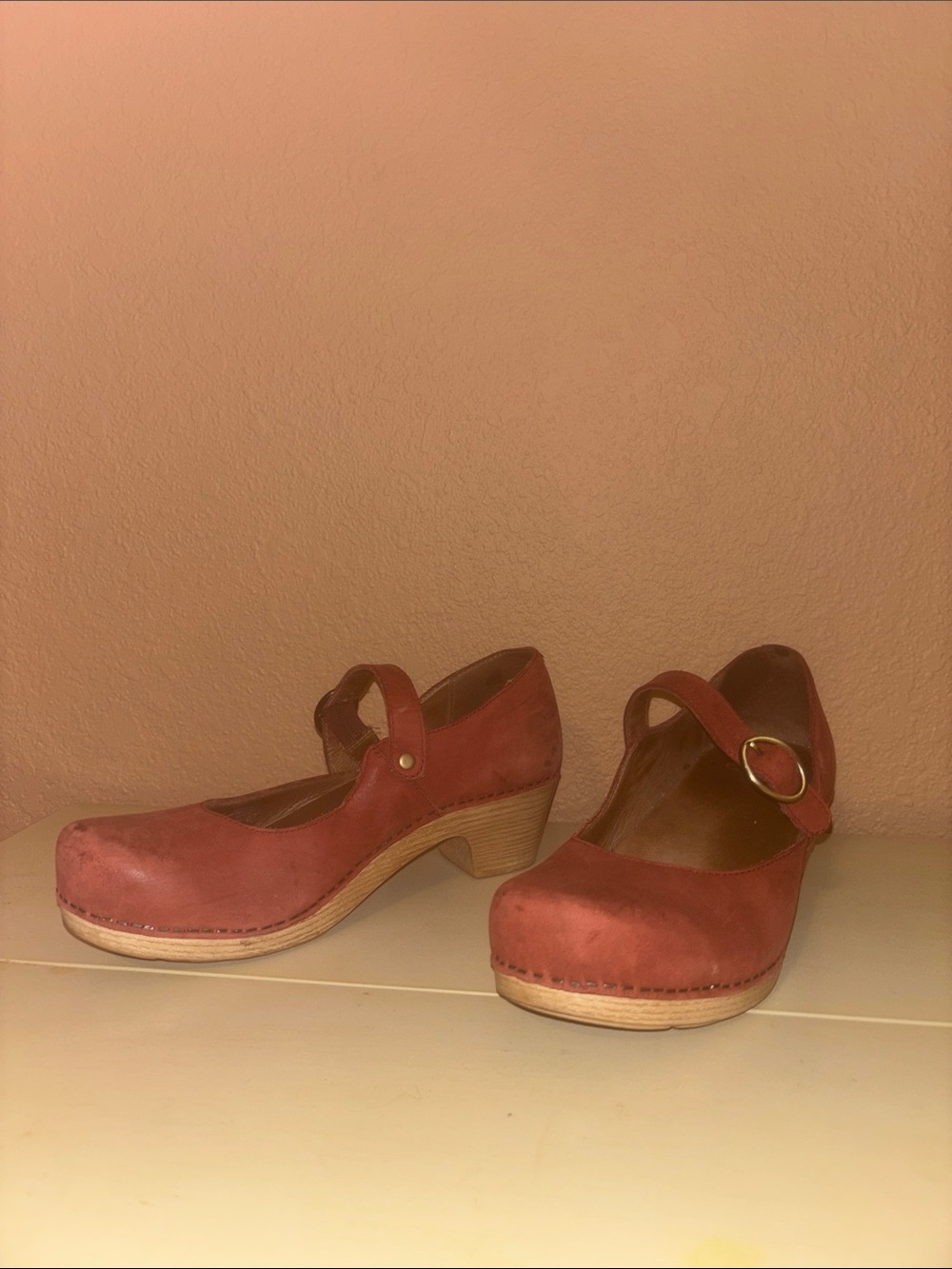 Dansko Women's Mary Jane Heels in Dusty Rose Suede